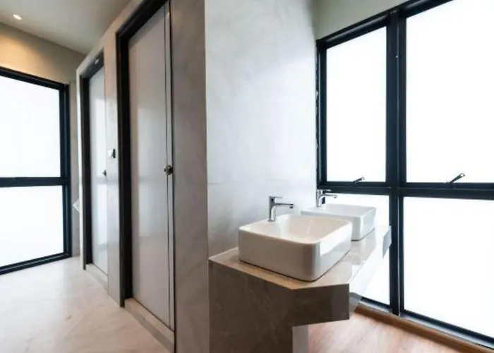 De Kaya Bangkok